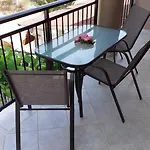 Hotel apartamentowy La Vigna By The Sea