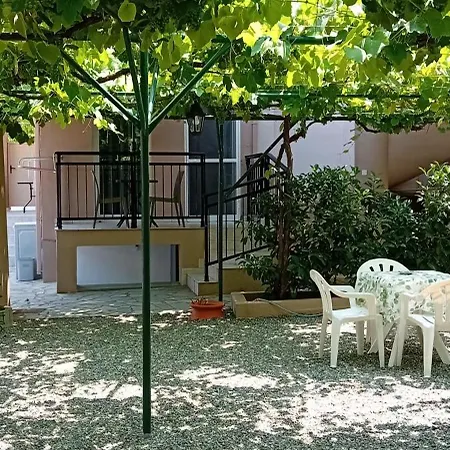 Appart hôtel La Vigna By The Sea Chrysi Ammoudia