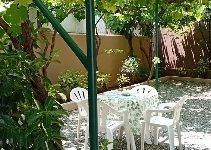 La Vigna By The Sea * Chrysi Ammoudia